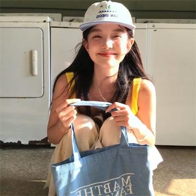 冲破樊笼走彩凤